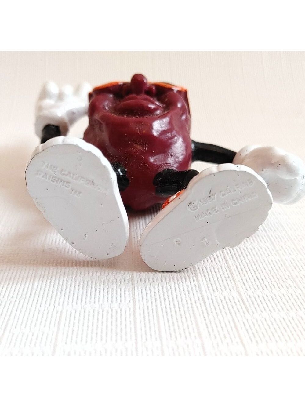 VINTAGE California Raisins Dancing Raisin 1987 - Picture 5 of 5